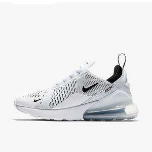 Women Nike Air Max 270 size 8